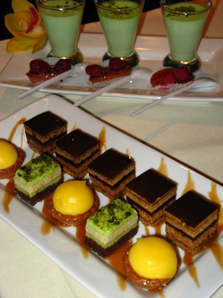 Kyriad Hotel Nevers Centre Restaurant foto